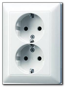 Gniazdo SCHUKO podwójne
