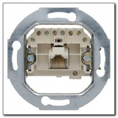 Gniazdo przyłączeniowe UAE 8-biegunowe kat. 3; ; Mechanizmy Numer katalogowy: 534538