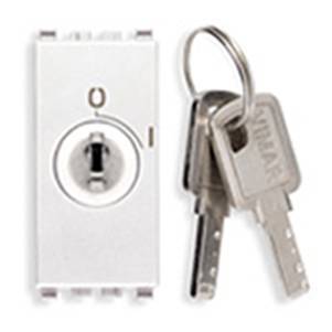 Przycisk 2P z kluczykiem, NO, 16A, 1M, biały