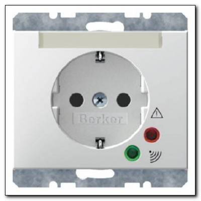 Gniazdo SCHUKO z ochroną przepięciową i polem opisowym; śnieżnobiały; K.1 Numer katalogowy: 41527109