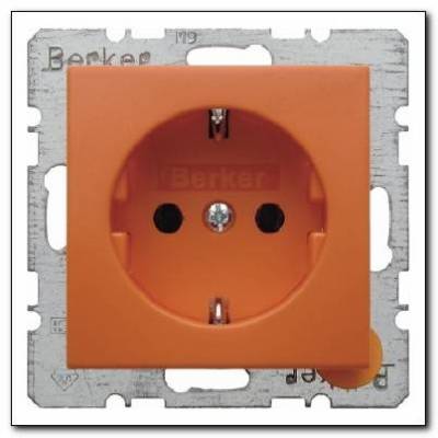 Gniazdo SCHUKO; pomarańczowy; S.1/B.1/B.3/B.7 Glas Numer katalogowy: 47431914