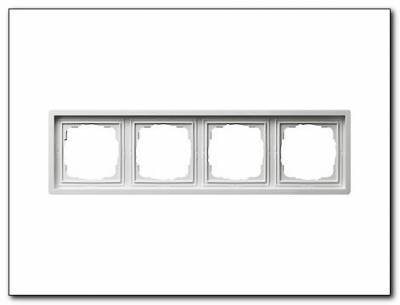 Ramka poczwórna Gira F100 biały