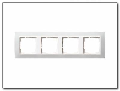 Ramka poczwórna do białych Gira Event Opaque biały