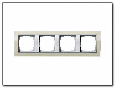 Ramka poczwórna aluminiowy Gira Event Clear piaskowy