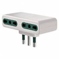 Multi-adaptor S17 +4P17/11 outlet white